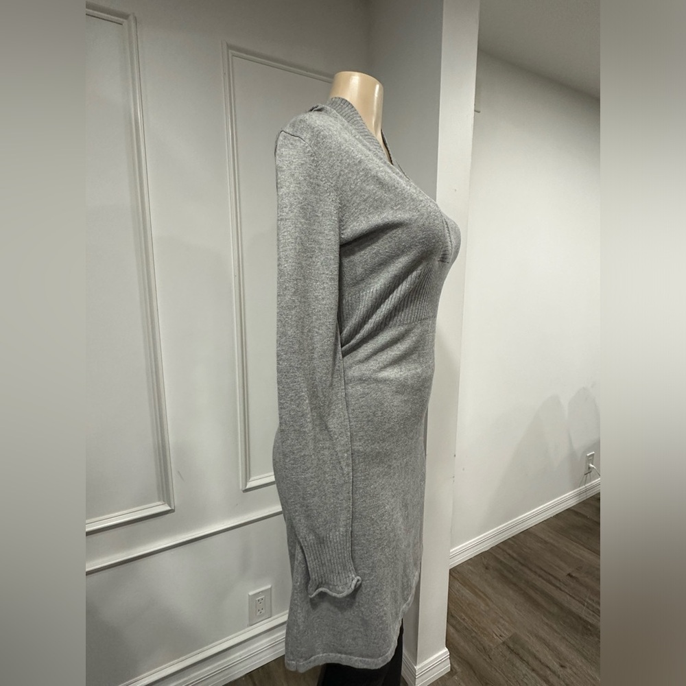 Athleta Gray Sweater  Dress Size Small. V neck. Midi length. - Picture 3 of 5